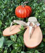 Palm Beach Sandals Hibiscus In Platinum  . . . 
