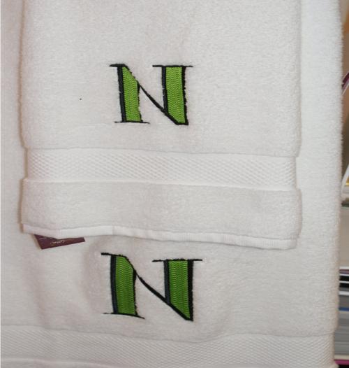 Letter N in deco on towel black outline with line green fill towels deco N 