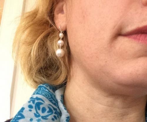 Graduated Cultured Pearl Earrings Graduated Cultured Pearl Earrings Apparel & Accessories > Jewelry > Precious Stones