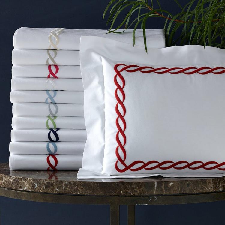 Matouk Classic Chain Monogrammed Bedding Collection