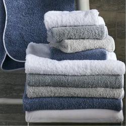 Matouk Cairo Wave Bath Collection Matouk Cairo Wave Bath Collection Home & Garden > Linens & Bedding > Towels