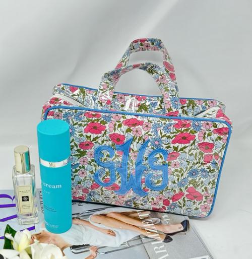 Walker Valentine Small Top Handled Cosmetic Case  Luggage & Bags > Toiletry Bags