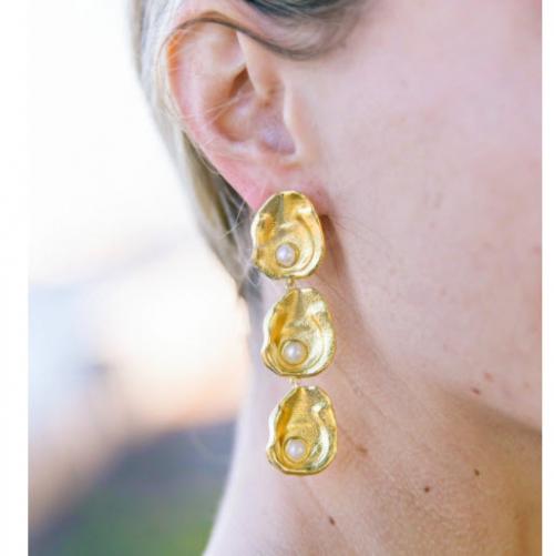 Lisi Lerch Oyster Triple Earring Lisi Lerch Oyster Triple Earring Apparel & Accessories > Jewelry > Earrings