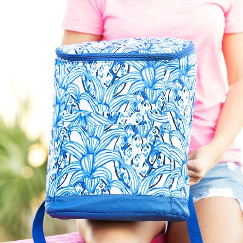 Personalized Pineapple Blue Cooler Backpack  Home & Garden > Kitchen & Dining > Food & Beverage Carriers > Coolers