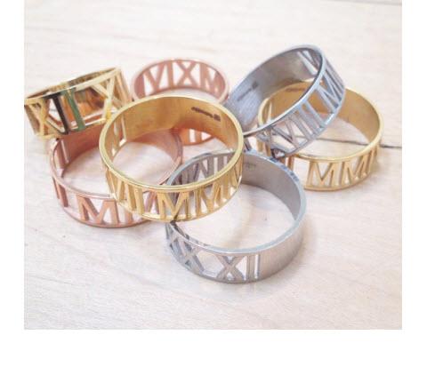 Personalized Ring In Roman Numerals 14k Gold  Apparel & Accessories > Jewelry > Rings